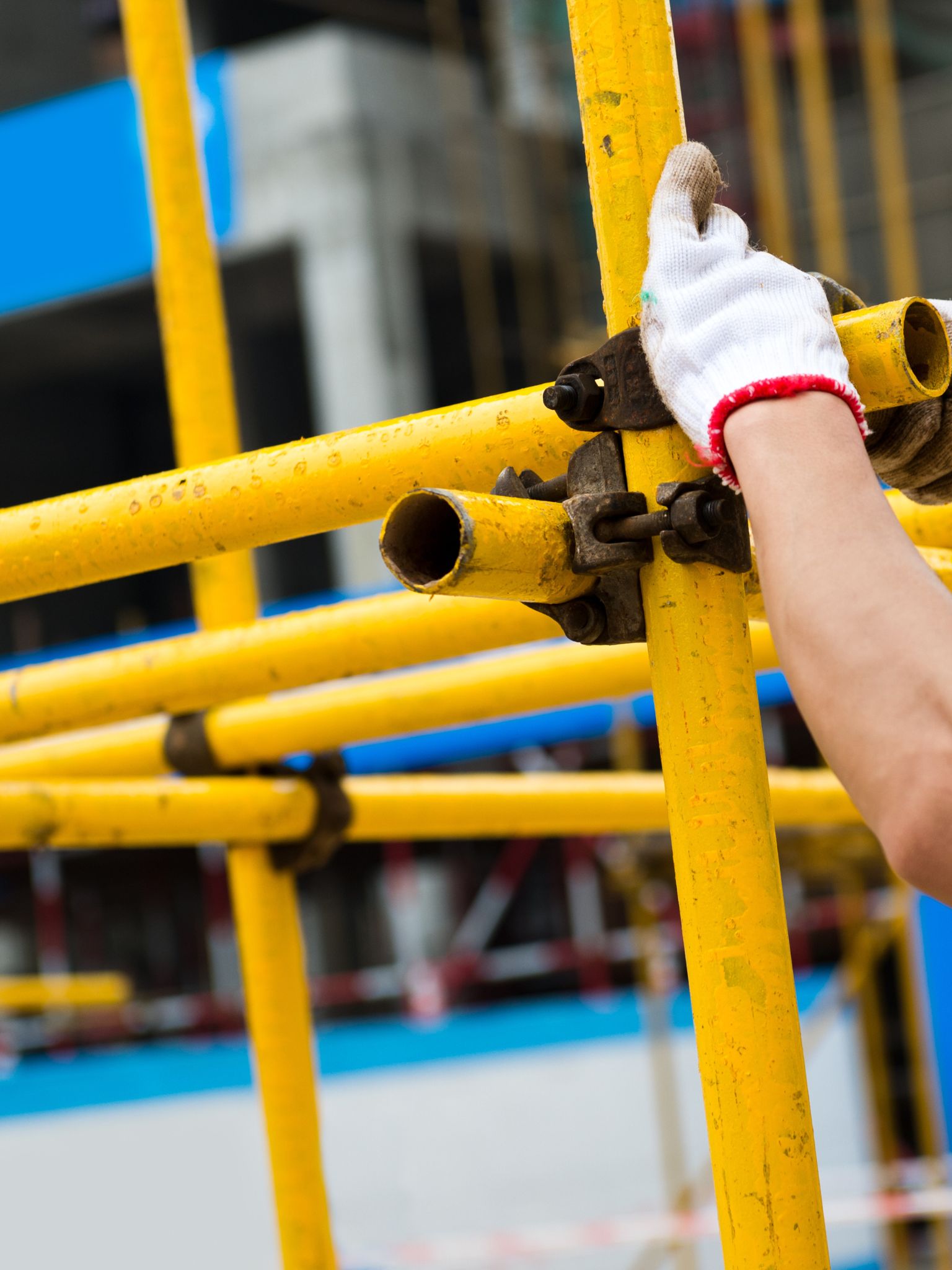chimney scaffolding Ealing